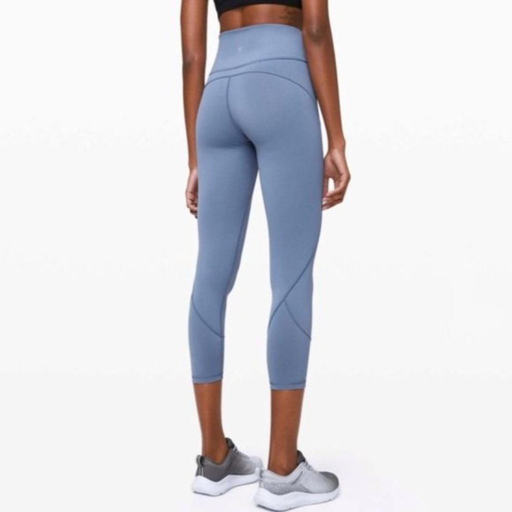 Lululemon | In Movement Tight 25" Everlux in Oasis Blue Size 10